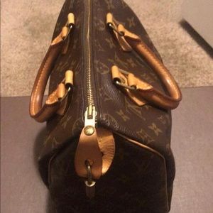 Louis Vuitton Speedy 25
